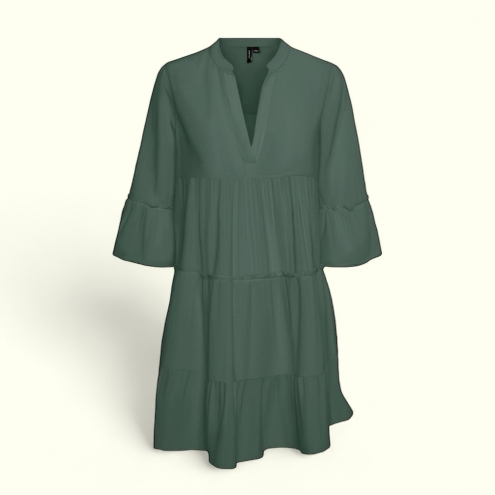 Very Moda Heli Organic Cotton Relaxed Tiered A-Line Dress in Laurel Wreath Green
